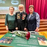 photo_5283233958395054868_y