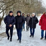 photo_5325679956245286547_x