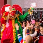 photo_5352920288103960328_y