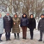 photo_5444890132210192493_y